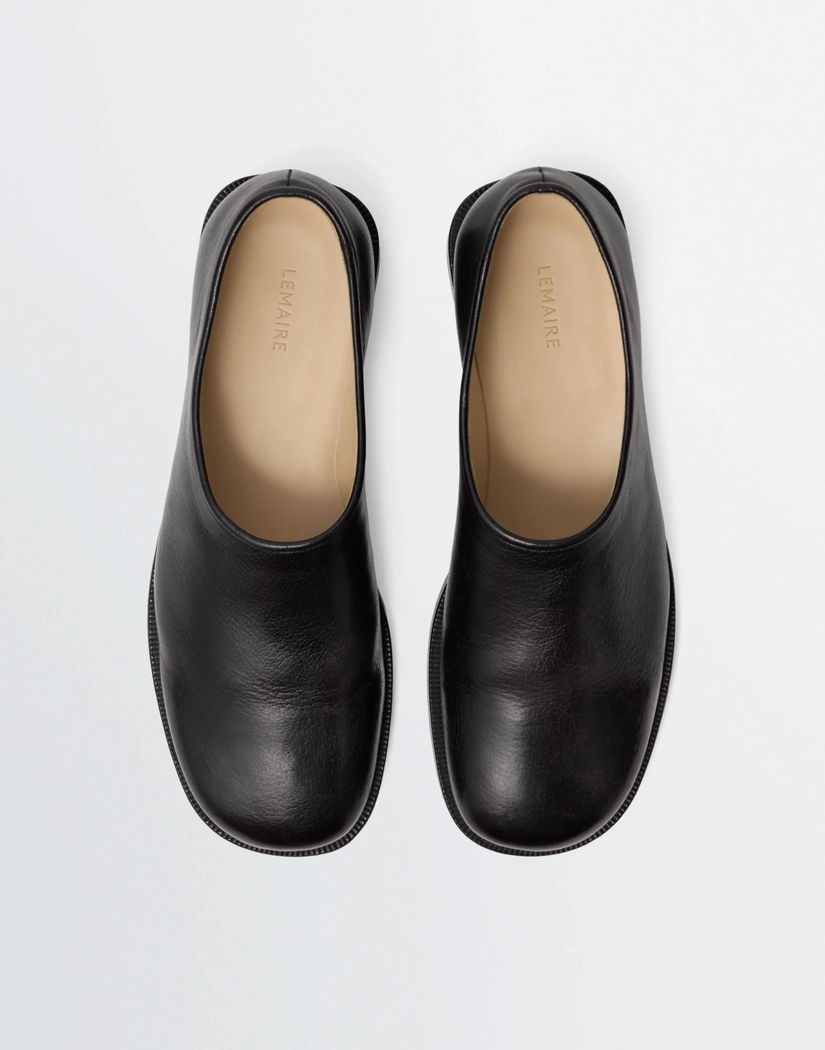 Lemaire - ANATOMIC SLIP-ON (BLACK) — EQUIPMENT